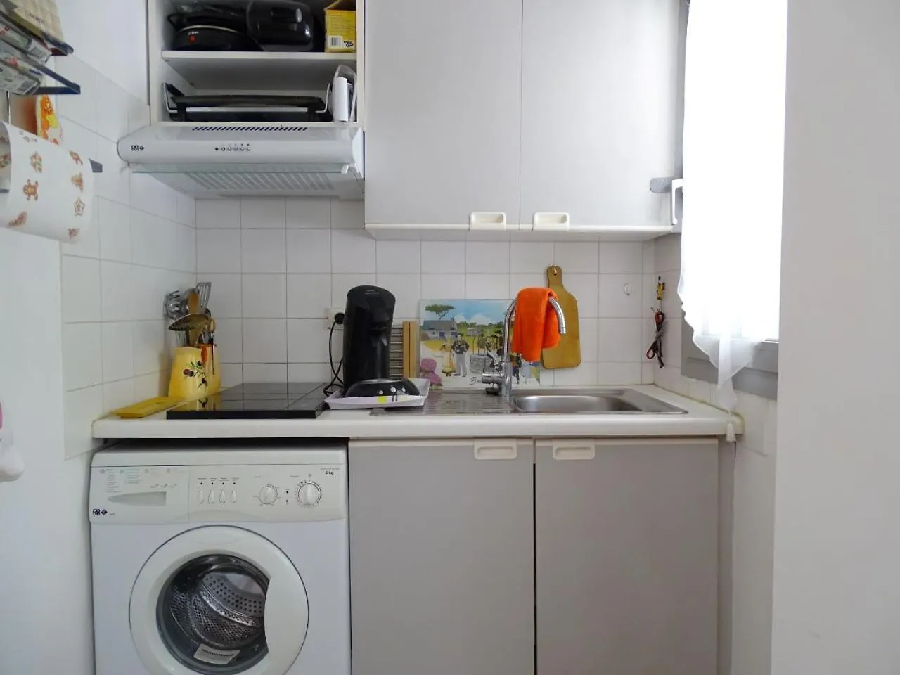 Studio Renove En Rez De Jardin Climatise Cannes Daire