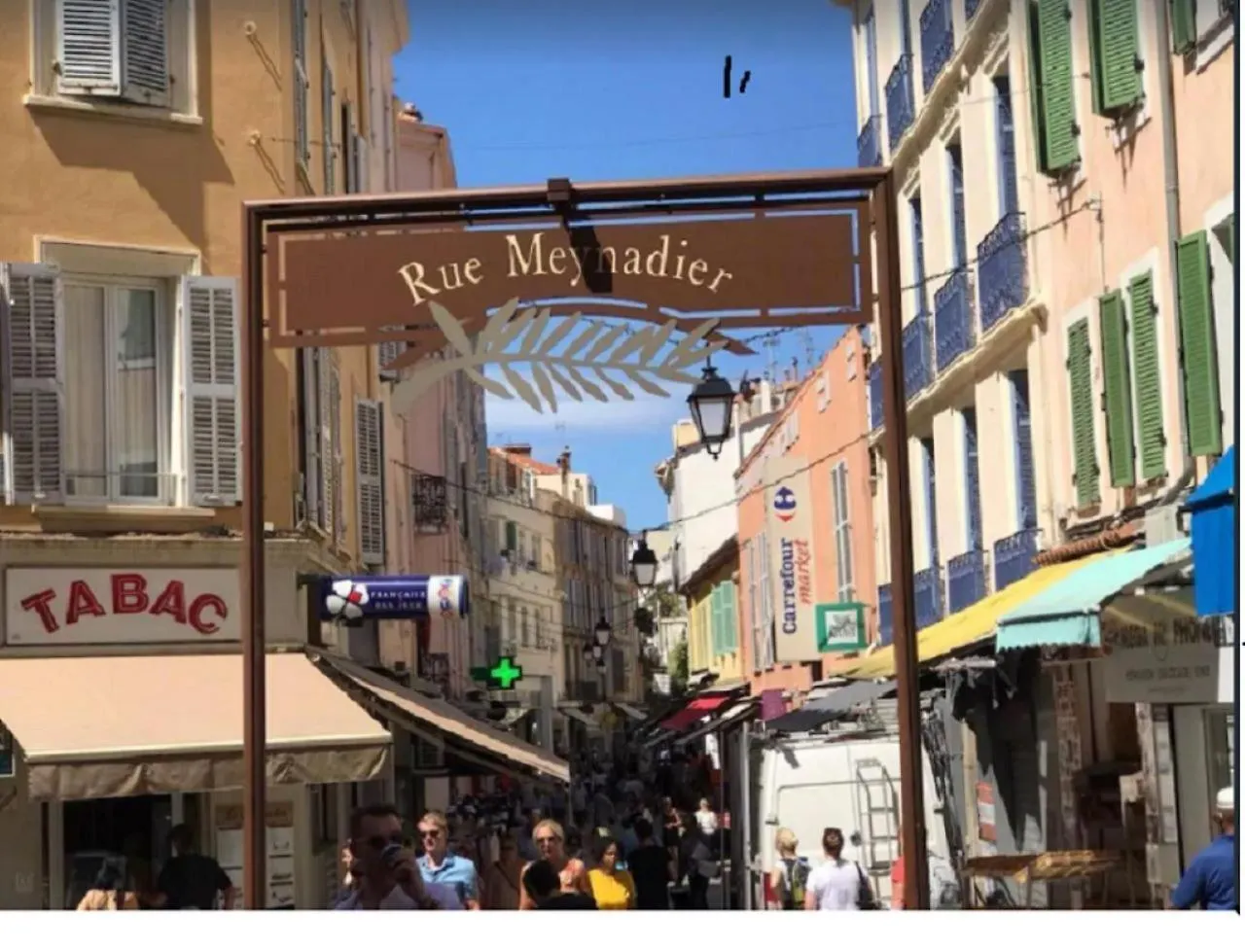 Daire Studio Renove En Rez De Jardin Climatise Cannes
