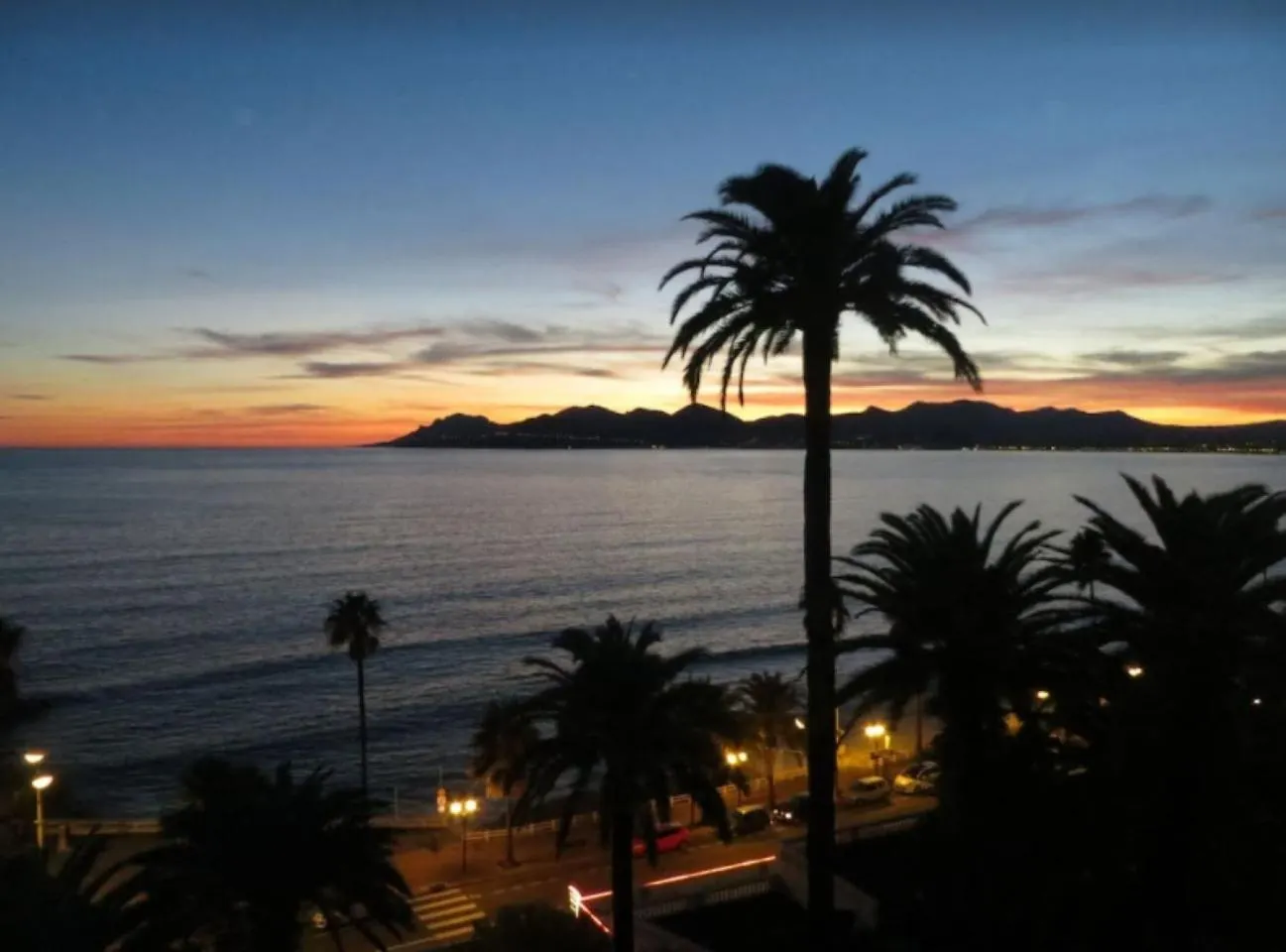 Studio Renove En Rez De Jardin Climatise Cannes 0*,